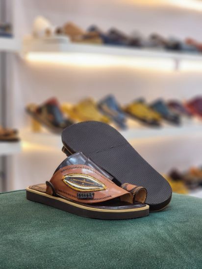 صورة زبيري وطني مطرز مديل 58